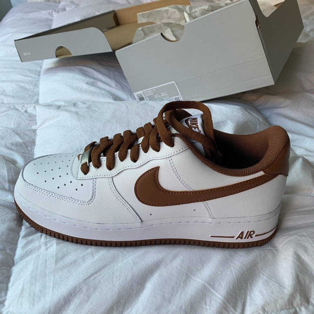 Nike Air Force 1 03 White/Pecan Mens 9